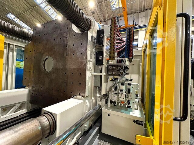 Spuitgietmachine KraussMaffei KM 800 – 12000 MX