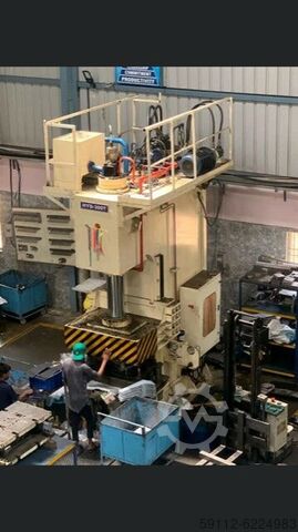 Hidraulikus sajtó Bemco C Frame