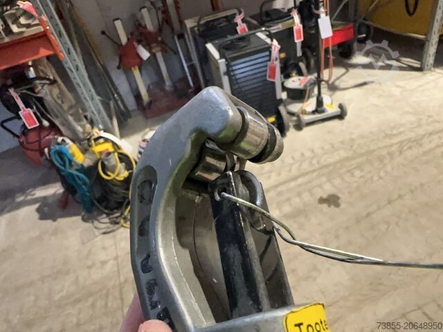Kleine apparatuur HENCO WHEEL CUTTER FOR PIPES Pipe cutter, rotatable