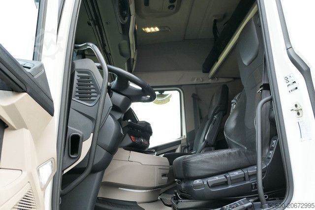 Standaard trekker DAF XG 530 FT 4x2, Intarder, 2x Tank, Standklima