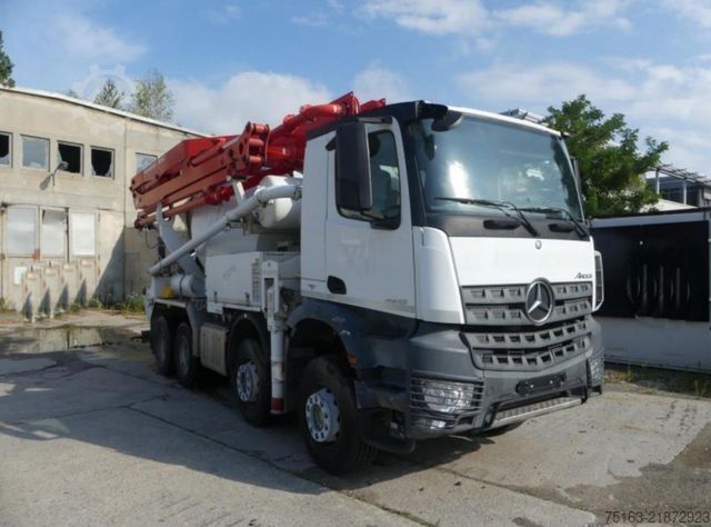 Betonszivattyús teherautó MERCEDES-BENZ Arocs 3243 8x4 Pumi Putzmeister deutsch top