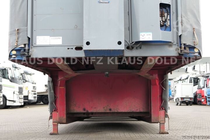 Italos félpótkocsi KEMPF SPG34/3 Getränke Curtainsider Schiebeplane