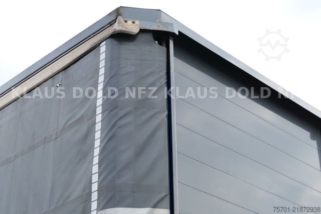 Italos félpótkocsi KEMPF SPG34/3 Getränke Curtainsider Schiebeplane