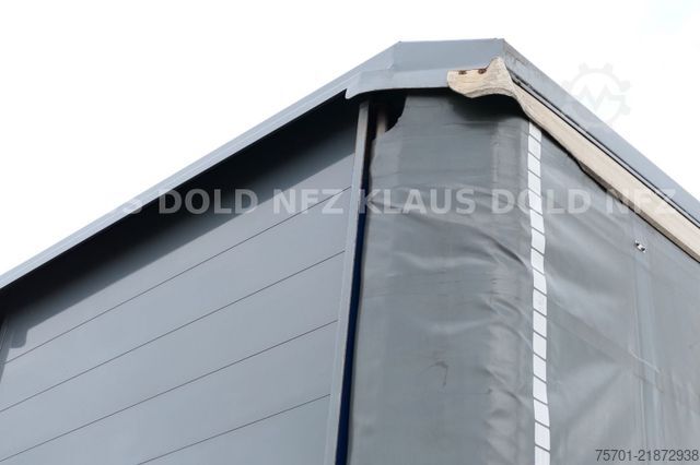 Italos félpótkocsi KEMPF SPG34/3 Getränke Curtainsider Schiebeplane