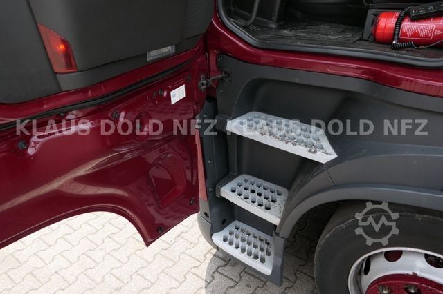 Nagy térfogatú nyergesvontató VOLVO FH 460 Globetrotter Vollluft 2-Tanks Euro 6