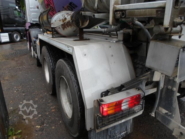 Autodomíchávač betonu MERCEDES-BENZ 3246/8x4/ Betonmischer