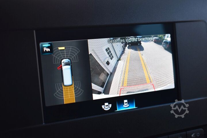 Duba panelată MERCEDES-BENZ Sprinter 316 CDI 4x4 7 G-Tronic Mixto L2H2 Navi