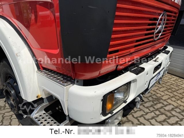 Vrachtwagen met bakwagen MERCEDES-BENZ 1222AF 4x4 FeuerwehrSW2000 orig13tkm H-Gutachten