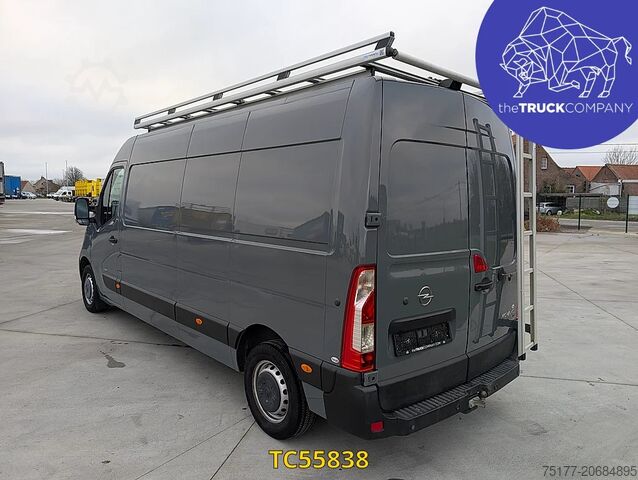 Furgão de caixa Opel Movano