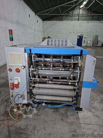 Řezačka Unicut 740 a stohovačka Unigraphica Unicut 740 i S-74-3