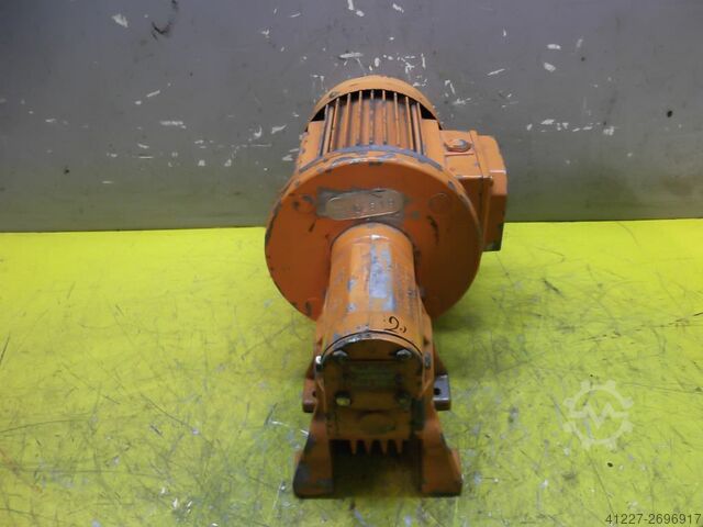 Dişli motor 0,37 kW 57,5 rpm Seipee ZK71B/4