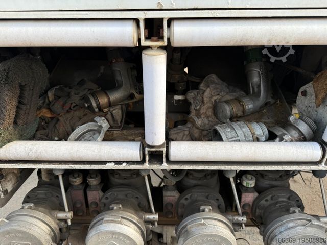 Tankwagen HMK Bilcon 23.800 L ADR Tank