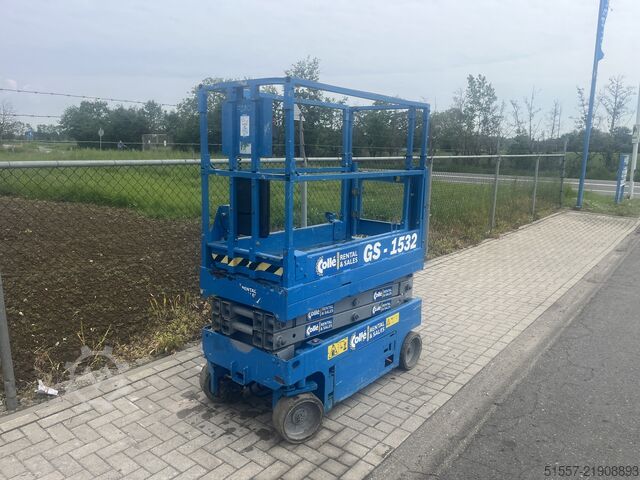 Podnośnik nożycowy Genie GS 1532 | 2015