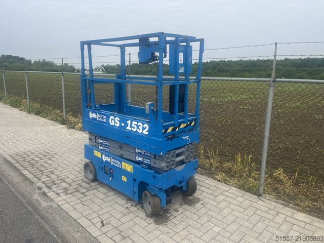 Podnośnik nożycowy Genie GS 1532 | 2015