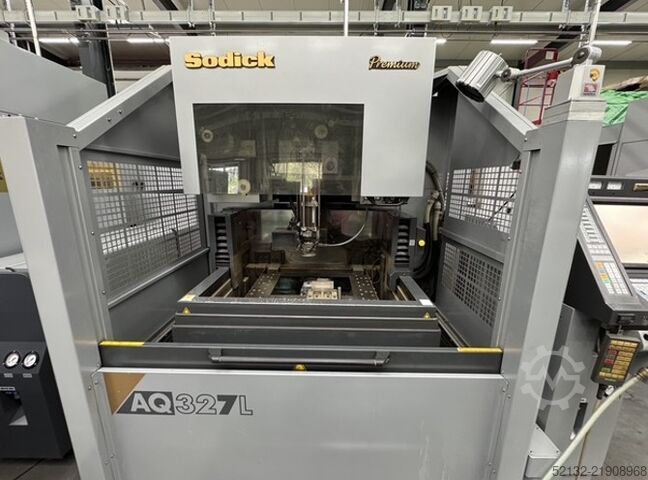 Máquina de erosión por hilo Sodick AQ537L, AQ 327L und AG 60L
