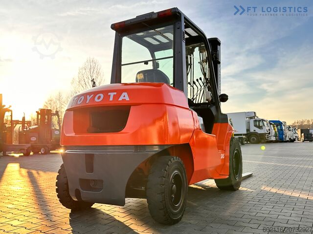 περονοφόρο ανυψωτικό Toyota 42-4FD40 / DIESEL / 4500KG / DUPLEX / FO