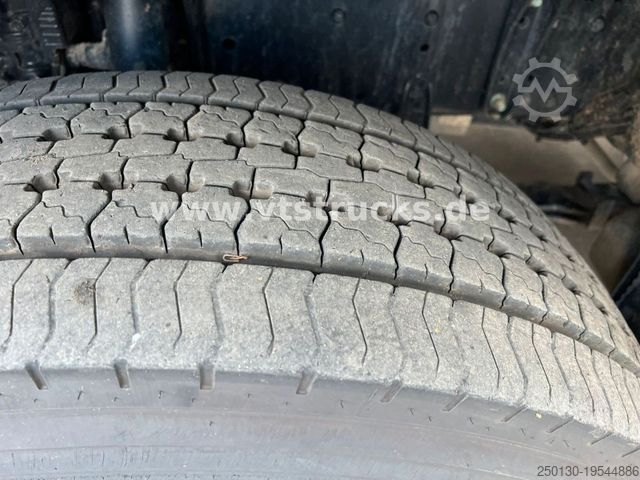 Skip truck MAN TGX 26.470 6x2 VDL-Aufbau Lift-Lenk