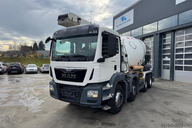 Camion malaxeur à béton MAN TGS 35.440 8x4 Liebherr 9m3 Förderband 17M