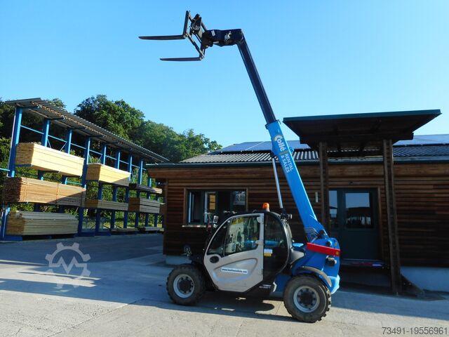 Teleszkópos rakodó Manitou MT525H