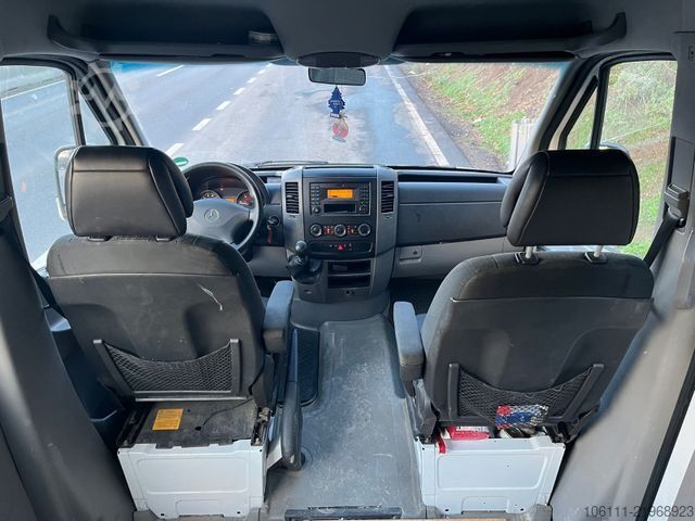 Minibus MERCEDES-BENZ Sprinter 313/314/316CDI KB/MAXI 9XSITZER/KLIMA