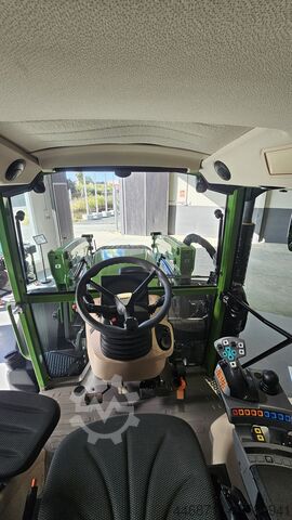 Trekker FENDT 211S