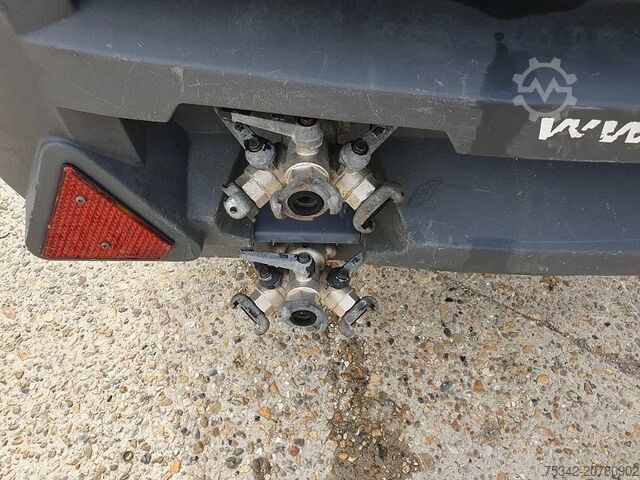 Refrigerant compressor Atlas Copco XAS97 -stock id118