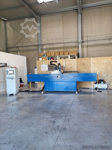 Maszyna do cięcia wodą Dardi International /  FB-2030 Neu FB-2030 ESA / IGEMS/KEYENCE/Allfi