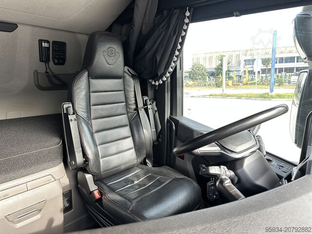 Standardni tegljač SCANIA 660S FULL-PNEUMATIC