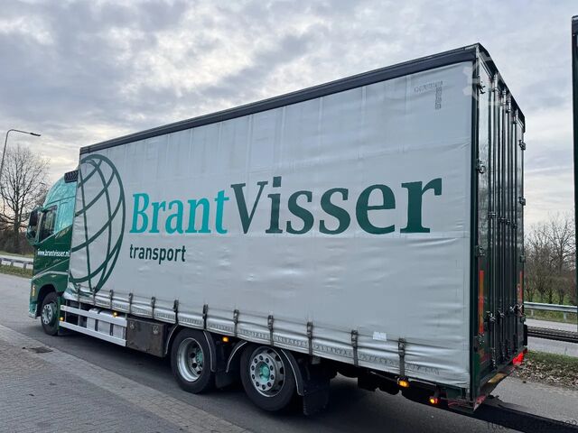 Volume transport Volvo FH 460 Volumencombi met aanhanger