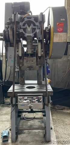 Exzenterpresse Cluana 45t