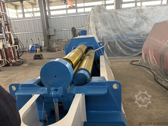 Máquina de calandrar chapas Nanjing Asia Machine Mfg. Co., Ltd. W12-8/2000 4-rollers rolling machine