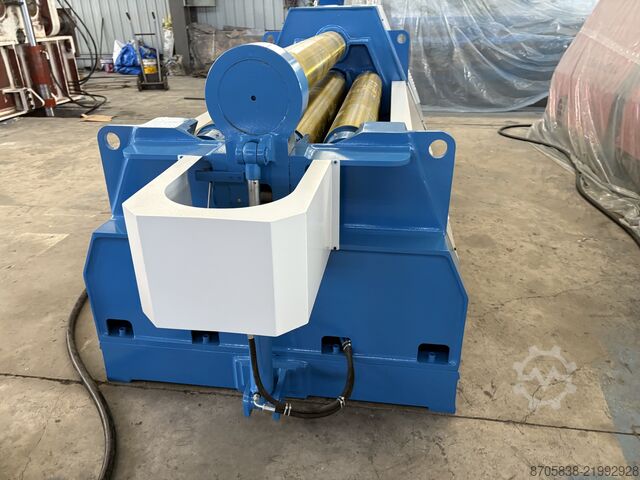 Máquina de calandrar chapas Nanjing Asia Machine Mfg. Co., Ltd. W12-8/2000 4-rollers rolling machine