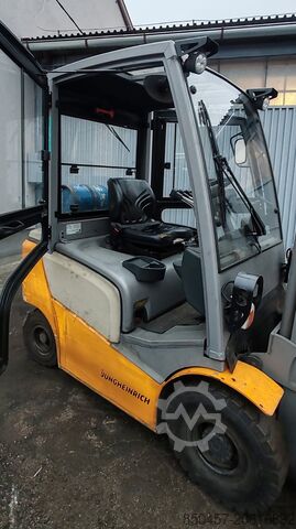 LPG-heftrucks Jungheinrich TFG320