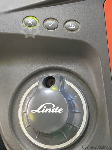 V 10 / * ΕΠΙΔΕΙΞΗ!! ΔΙΠΛΟ τιμόνι!! LINDE V 10 /  * DEMO !! DOUBLE steering !!