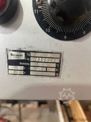 Hardingsoven Heraeus MR 260