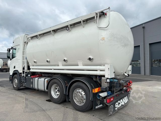 Tankbil SCANIA R500 NGS 6x2 26 m3 Silo + HMK Bilcon Silotrailer