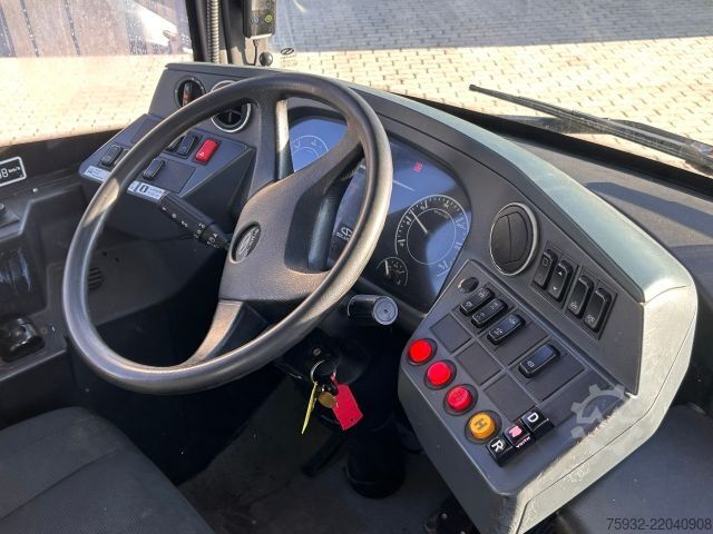 Stadsbus SOLARIS Urbino 8.9 LE Midi K    3-PUNKT-Gurte