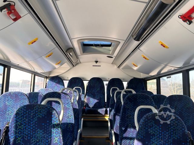 Stadsbus SOLARIS Urbino 8.9 LE Midi K    3-PUNKT-Gurte
