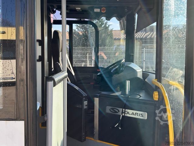 Stadsbus SOLARIS Urbino 8.9 LE Midi K    3-PUNKT-Gurte