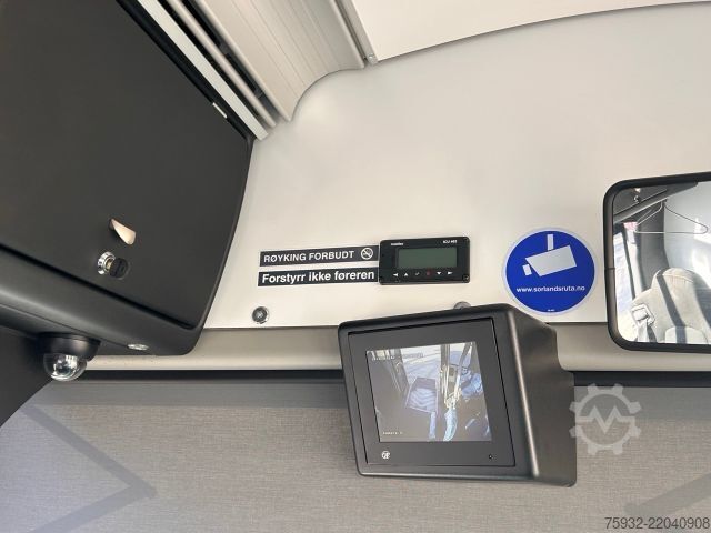 Stadsbus SOLARIS Urbino 8.9 LE Midi K    3-PUNKT-Gurte