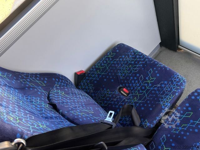 Stadsbus SOLARIS Urbino 8.9 LE Midi K    3-PUNKT-Gurte