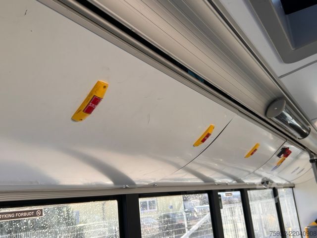 Stadsbus SOLARIS Urbino 8.9 LE Midi K    3-PUNKT-Gurte