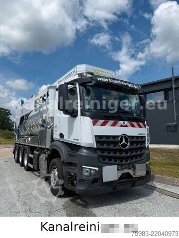 Vacuümtankwagen MERCEDES-BENZ AROCS 3545 L 8x4 BL - Kroll ADR Sauger WRP