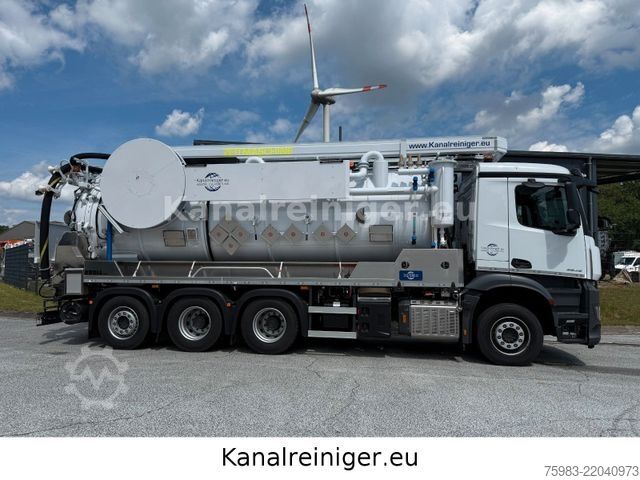 Vacuümtankwagen MERCEDES-BENZ AROCS 3545 L 8x4 BL - Kroll ADR Sauger WRP