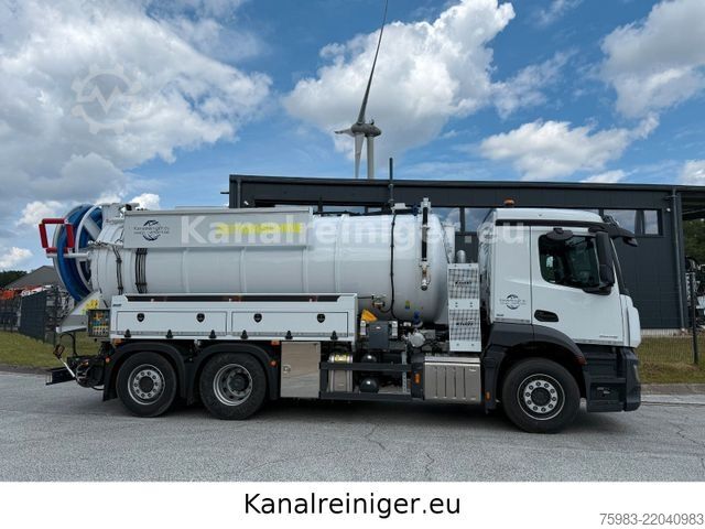 Camion-citerne à vide MERCEDES-BENZ AROCS 2646 6x2 / Sauger KRÜGER SSP 14-1