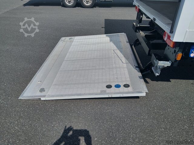 Autocamion cu caroserie tip cutie Iveco EuroCargo ML 75 E 19/P LBW Rückfahrkamer