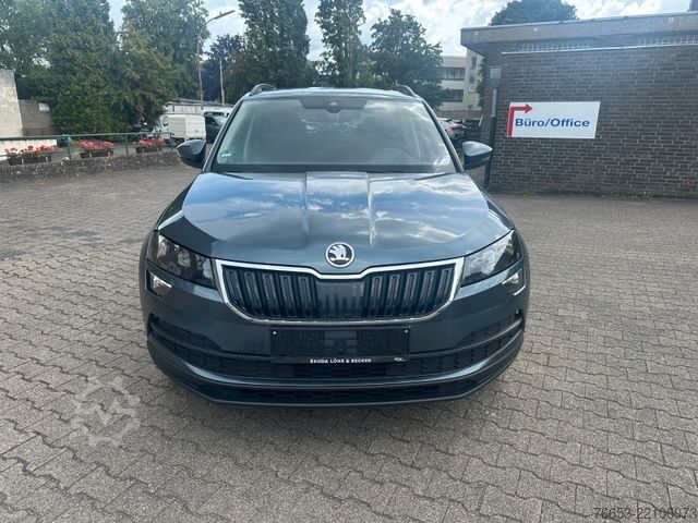 Pick-up SKODA Karoq 2.0l TDI 85kW DSG * PANO * Navi * Klimaaut