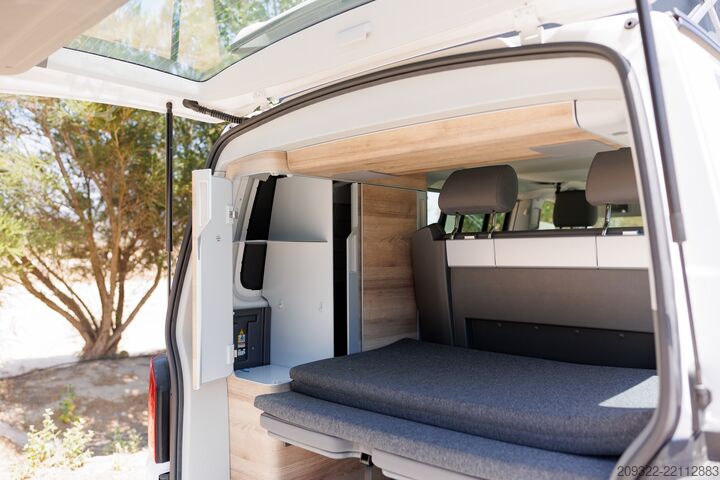 Kamper 2022 Volkswagen California Coast | Automatico | Tetto a soffietto