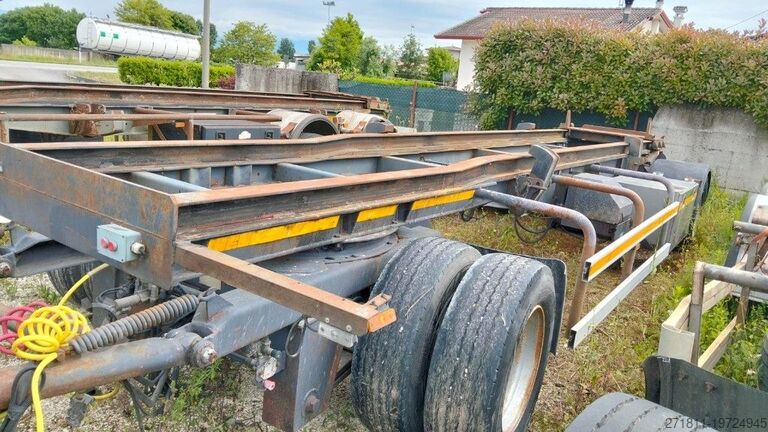 Rimorchio scarrabile CARDI RIMORCHIO CARDI SCARRABILE PNEUMATICO