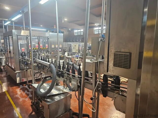 Ligne d'embouteillage complète  